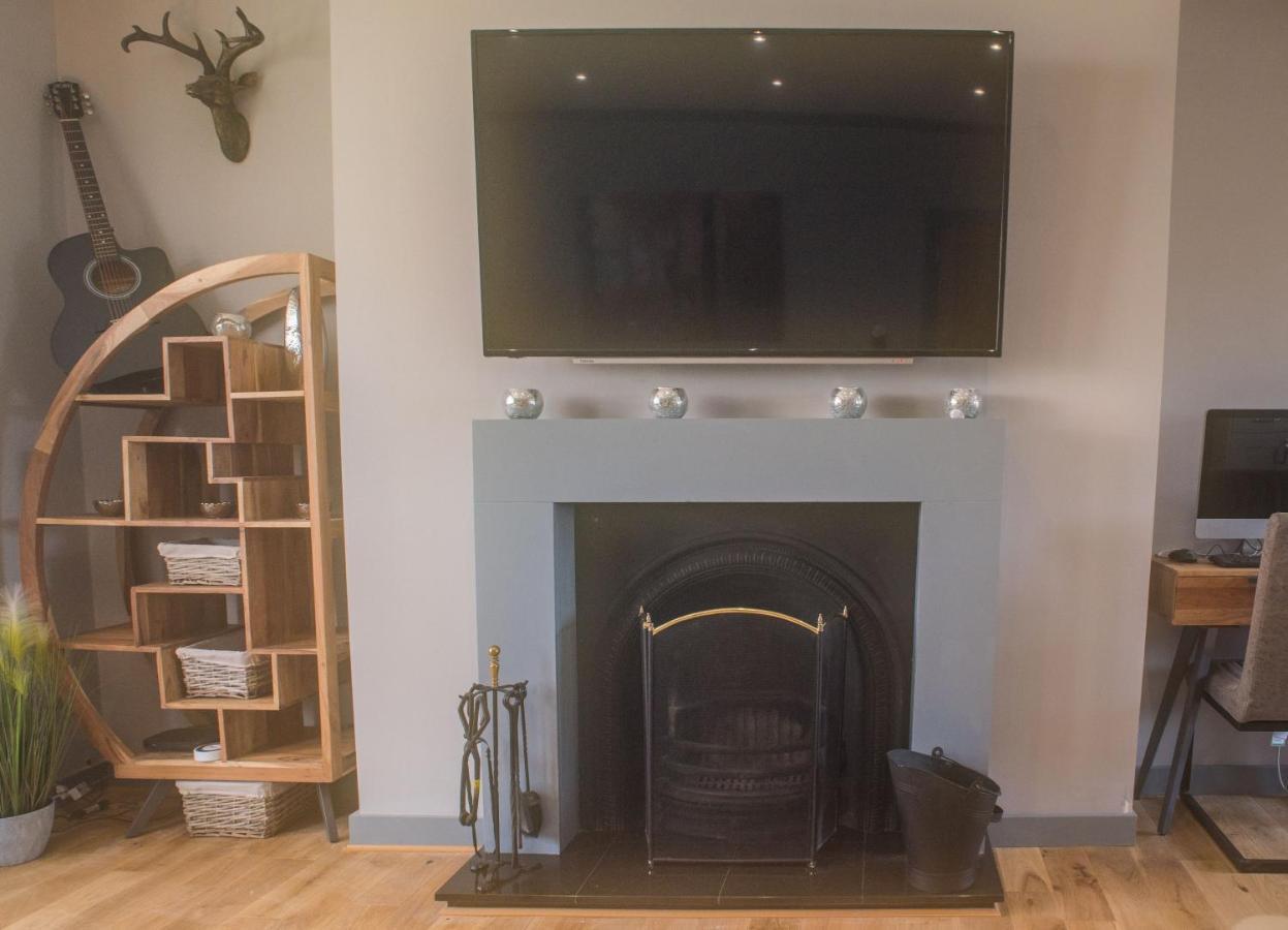 Luxury Super Central Cottage With A Hot Tub/ Gym Portree Exterior foto